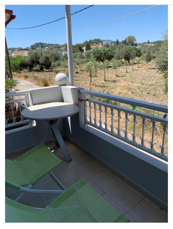 Church View Apartment *